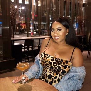 Super cute velvet cheetah dress